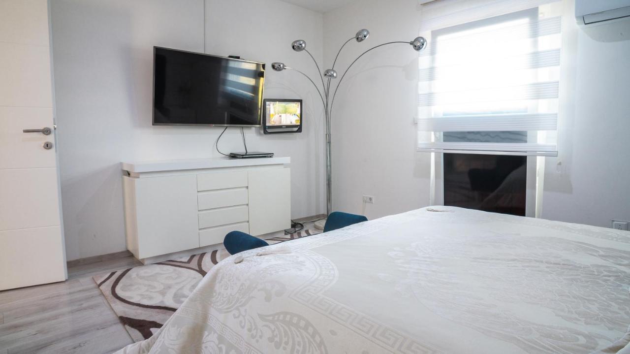 Villa De Luxe Bihać Eksteriør billede