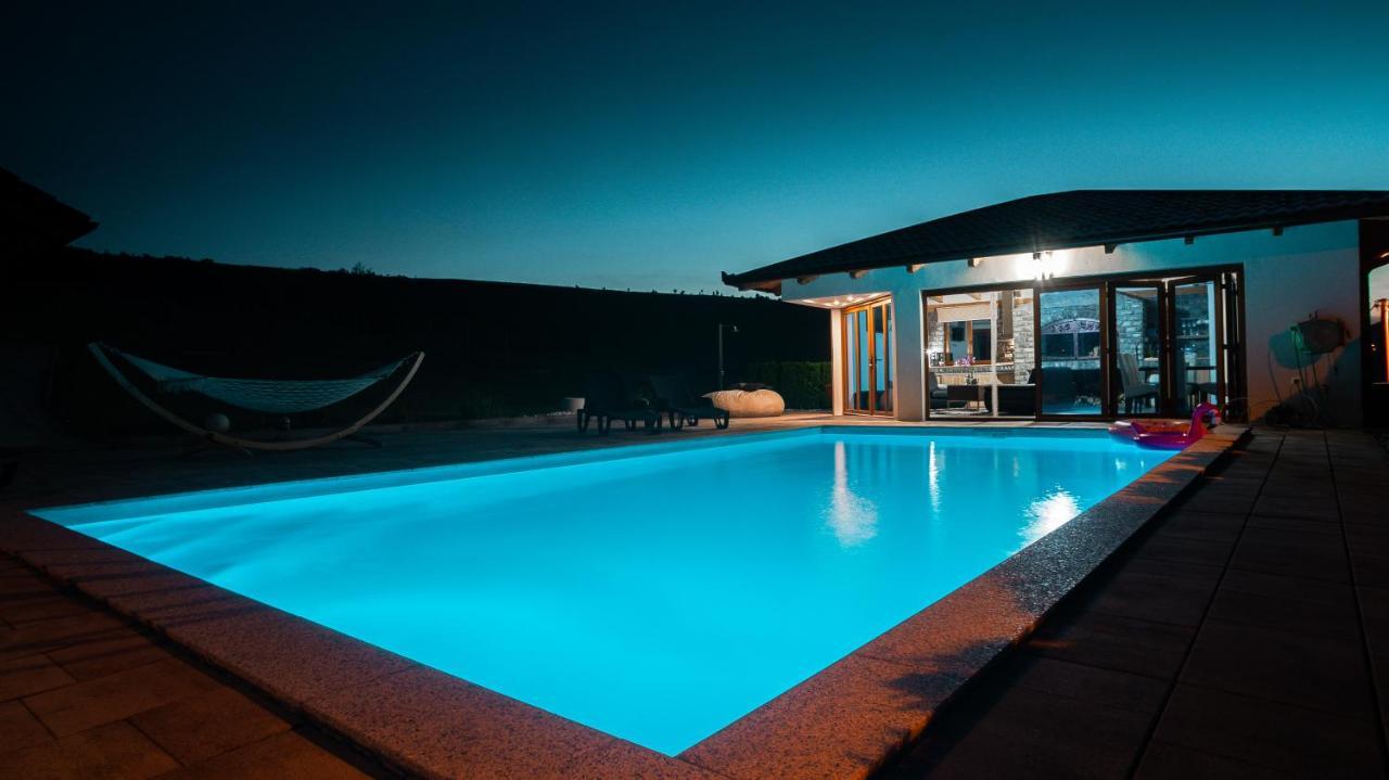Villa De Luxe Bihać Eksteriør billede